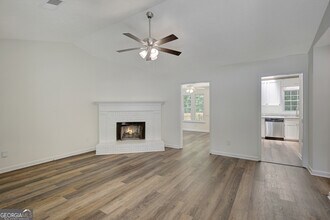 220 Fontaine Way in Fayetteville, GA - Building Photo - Building Photo