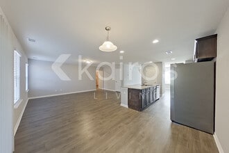 102 Ebenezer Blf Wy in Springfield, GA - Foto de edificio - Building Photo