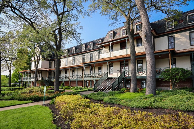 property at 1 Park Ave