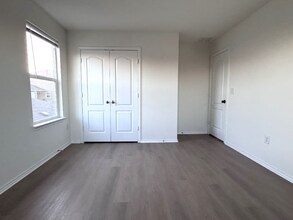 7700 House Finch Dr in Austin, TX - Building Photo - Building Photo