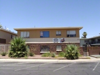 2117 Sunrise Ave in Las Vegas, NV - Foto de edificio