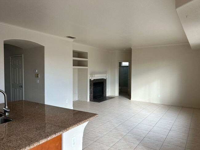 1140 King Loop in Tracy, CA - Building Photo - Building Photo