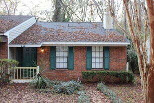 202 Whetherbine Way W in Tallahassee, FL - Building Photo