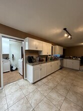 3208 37th St in Lubbock, TX - Building Photo - Building Photo