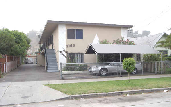 3160 Cazador St in Los Angeles, CA - Building Photo - Building Photo