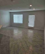 4939 Aitana Ave in Las Vegas, NV - Building Photo - Building Photo