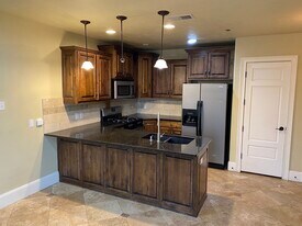 5176 N University Ave in Provo, UT - Building Photo