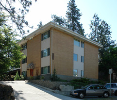 731 S Lincoln Pl Apartments