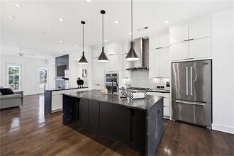 3573 Parkside Wy in Brookhaven, GA - Building Photo - Building Photo