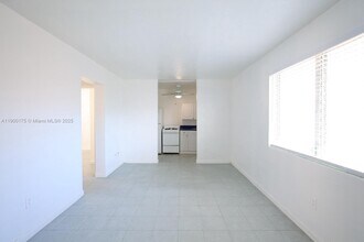126 SW 18th Ave in Miami, FL - Building Photo - Building Photo