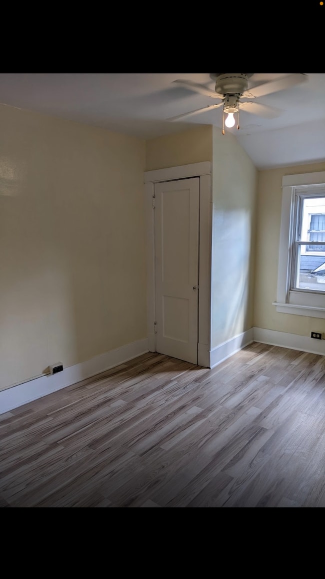 909 N 4th Ave, Unit #1 in Altoona, PA - Building Photo - Building Photo