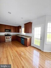 8255 Makensie Way in King George, VA - Building Photo - Building Photo