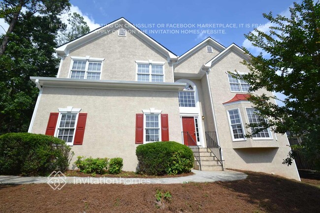 property at 2752 Wyndcliff Way