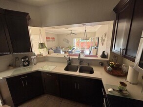 1204 NW 100th Ave in Pembroke Pines, FL - Building Photo - Building Photo