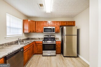 265 Vaness Dr in Mcdonough, GA - Building Photo - Building Photo