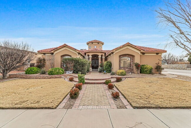 property at 724 Scott Ln