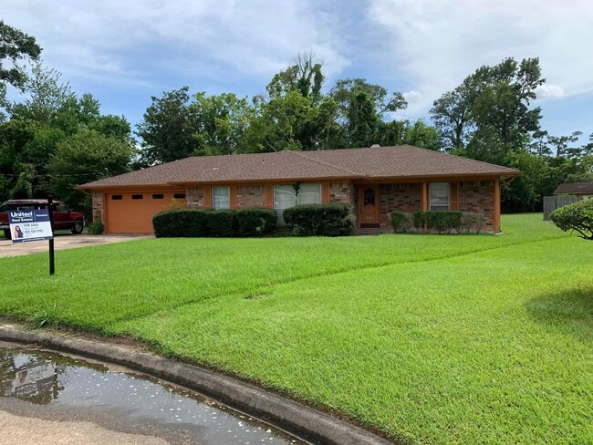 property at 2017 N 5th St