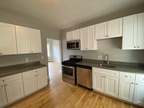 139 Bowdoin St in Boston, MA - Building Photo - Building Photo