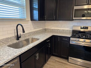 103 Tenor St in Youngsville, LA - Building Photo - Building Photo