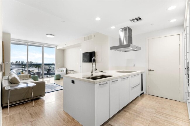 property at 1445 16th St
