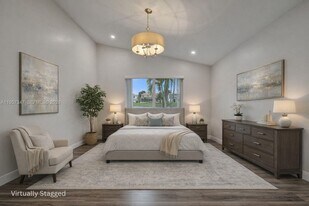 18034 SW 20th St in Miramar, FL - Building Photo