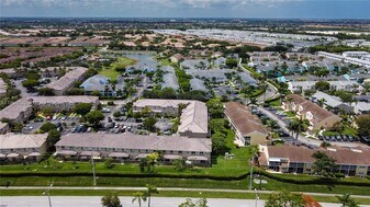 2242 SE 26th Ln in Homestead, FL - Building Photo