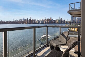 60 Wharf Dr-Unit -3514 in Brooklyn, NY - Building Photo - Building Photo