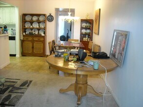 358 Chatham R in West Palm Beach, FL - Building Photo - Building Photo