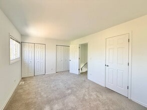 1363 Andover Dr in Aurora, IL - Building Photo - Building Photo