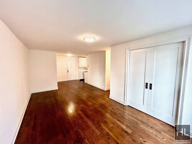 East 89 Street in New York, NY - Building Photo - Building Photo