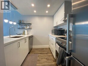 1188 Howe St in Vancouver, BC - Building Photo - Building Photo