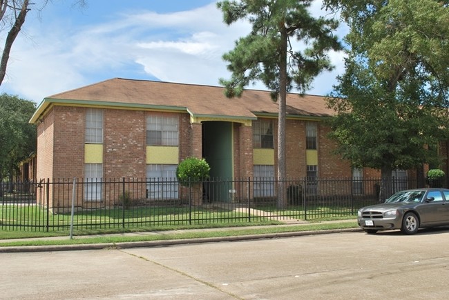 Angel Ridge in Houston, TX - Building Photo - Building Photo