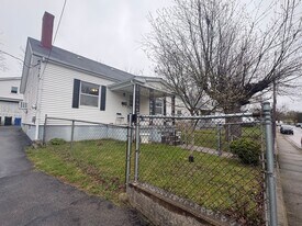 621 Addison Ave in Lexington, KY - Building Photo