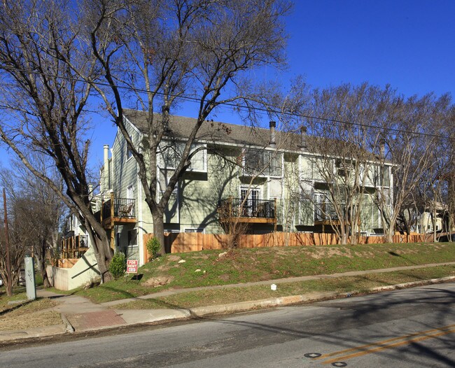 1600 West Avenue Apartments in Austin, TX - Building Photo - Building Photo