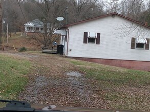 62 Lick Creek Rd in Buncombe, IL - Building Photo - Building Photo