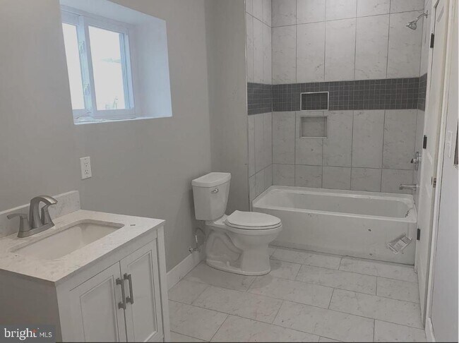 1404 N 52nd St in Philadelphia, PA - Building Photo - Building Photo