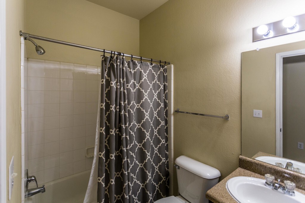 The Dutton Luxury Apartments Murfreesboro, TN Apartments