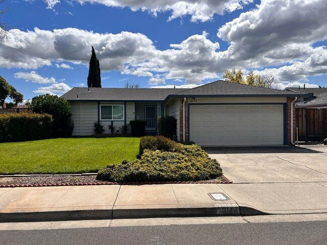 4034 Alvarado St in Pleasanton, CA - Foto de edificio - Building Photo