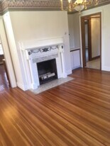 65 Granite St, Unit #1 in New London, CT - Building Photo