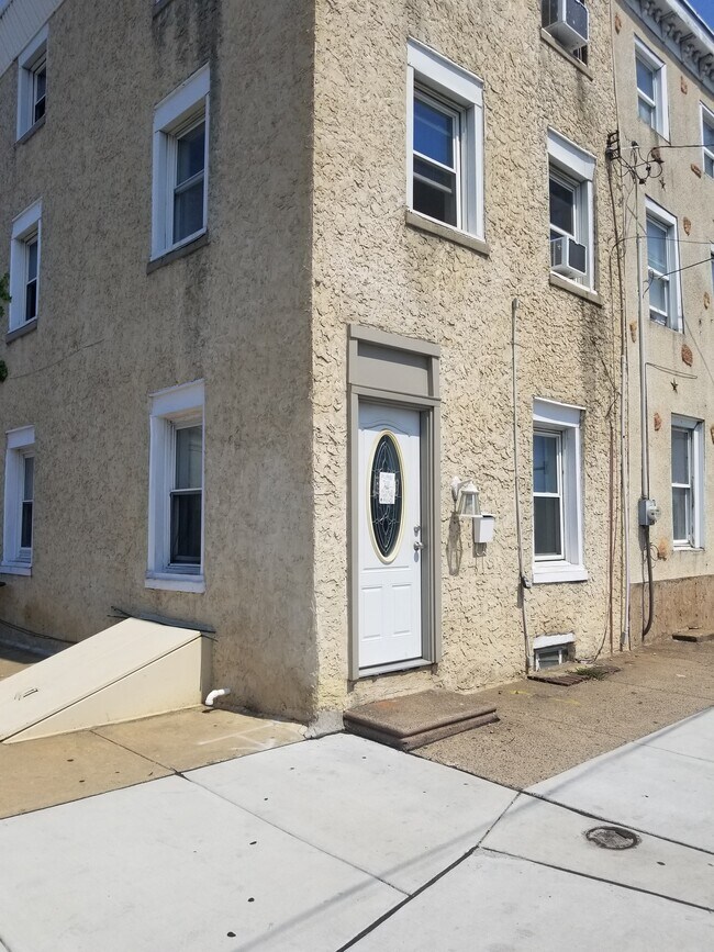 2300 Aramingo Ave Rentals in Philadelphia, PA