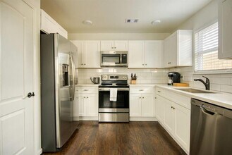 2212 Rosewood St in Houston, TX - Building Photo - Building Photo