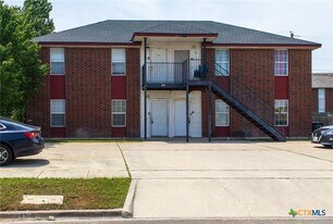 1601 Benttree Dr, Unit A in Killeen, TX - Building Photo