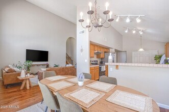 8842 E Palm Ridge Dr in Scottsdale, AZ - Foto de edificio - Building Photo
