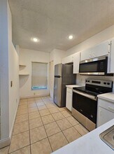 8545 Hunters Key Cir in Tampa, FL - Building Photo - Building Photo