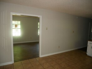 5202 Haynes Dr in Horn Lake, MS - Building Photo - Building Photo