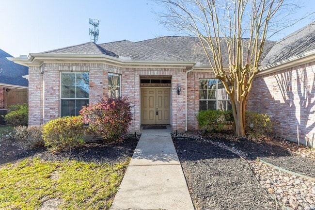 6235 Gracemount Ln in Beaumont, TX - Building Photo - Building Photo