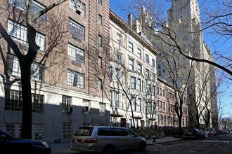 27 W 90th St in New York, NY - Building Photo - Building Photo