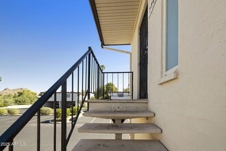 756 Joan D Arc Ave in Phoenix, AZ - Building Photo - Building Photo