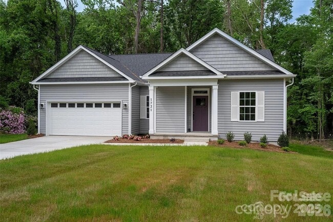 property at 1721 Balfour Ln