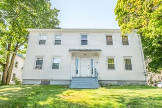 10 Sherwin St in Waterville, ME - Building Photo - Building Photo